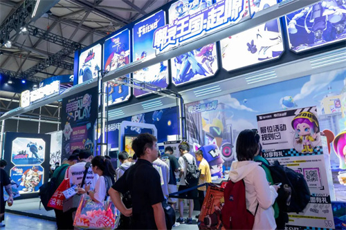 盛天网络ChinaJoy展台巡礼：风雨无阻，热爱不减，玩家热情燃爆现场